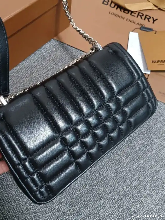 Official FirstBag Ru Small Bag Camera BURBERRY Lola 0513
